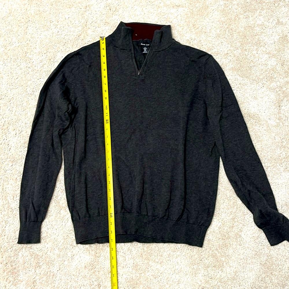 Beautiful 1/4 zip sweater. EUC